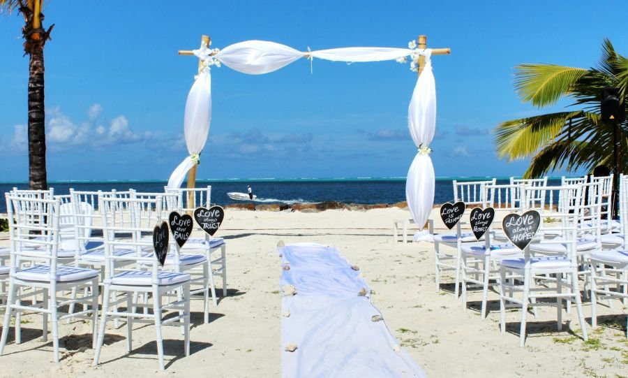 Beach wedding ceremony set-up