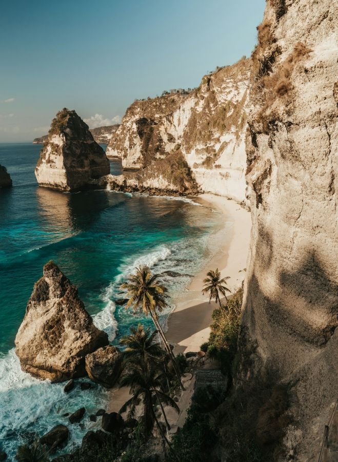Diamond Beach on Nusa Penida with limestone cliffs